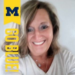 Meet your Posher, Mickey